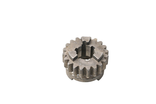 Yamaha 363-17121-00-00 2n Pinion Gear NOS