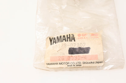 Yamaha 90179-07307-00 Nut NOS