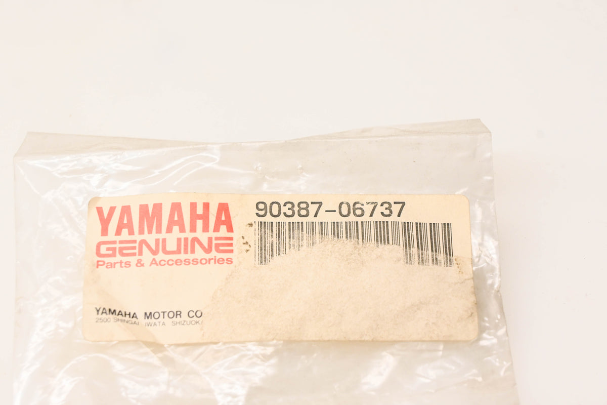 New OEM Yamaha 90387-06737-00 Collar NOS