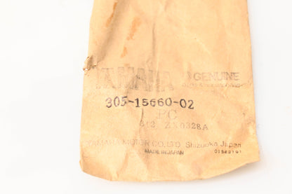 New OEM Yamaha 305-15660-02-00 Kick Start Axle Shaft NOS