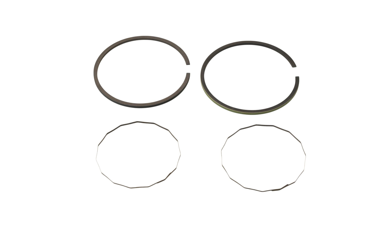 New OEM Yamaha 137-11610-10-00 Piston Ring Kit NOS