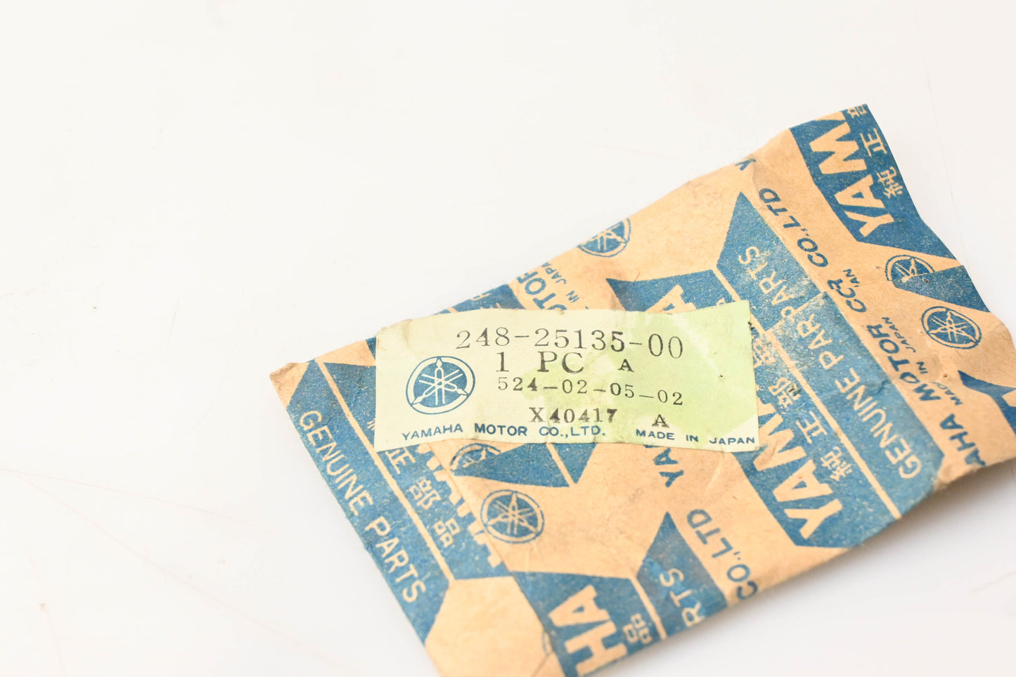 New OEM Yamaha 248-25135-00-00 Speedometer Drive Gear NOS