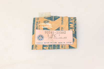 New OEM Yamaha 93341-22302-00 Washer Bearing NOS