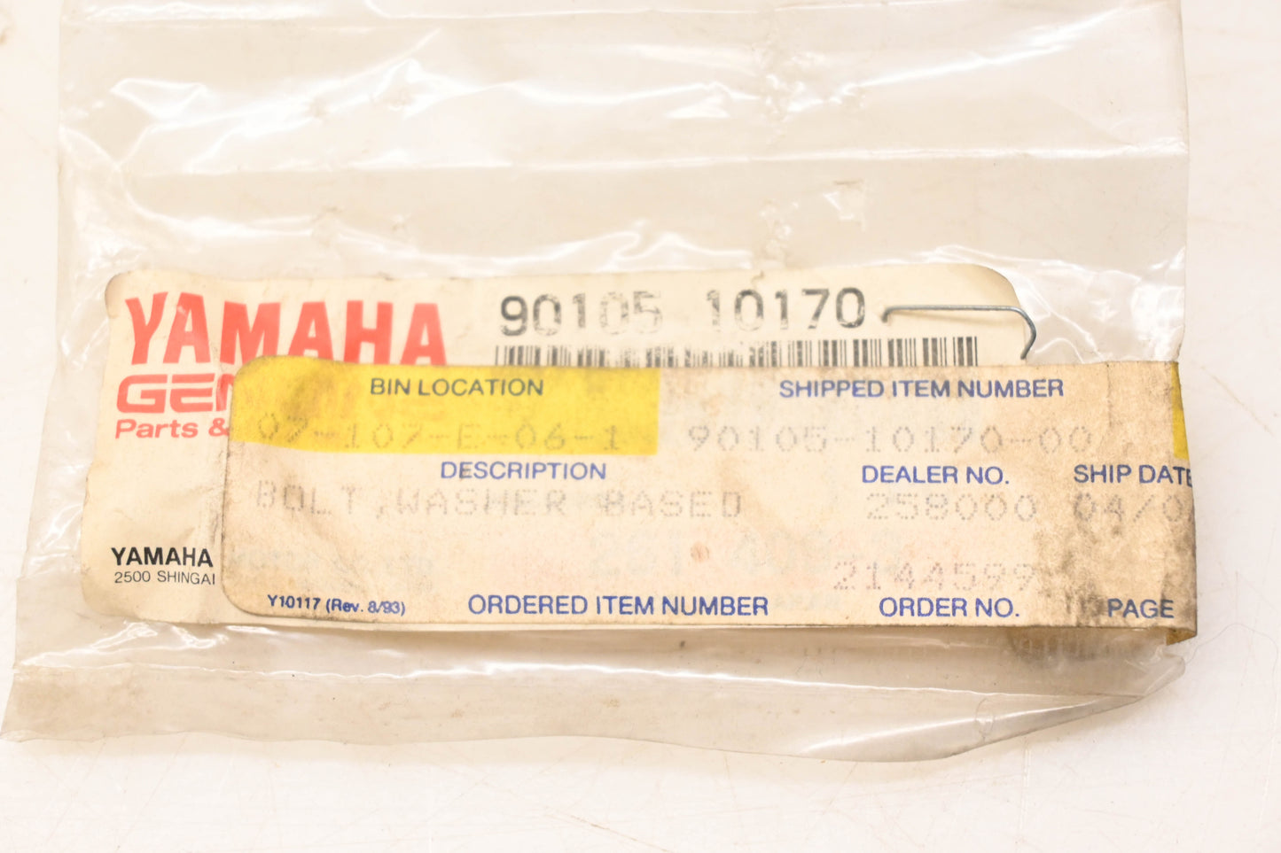 New OEM Yamaha 90105-10170-00 Engine Mounting Bolt NOS