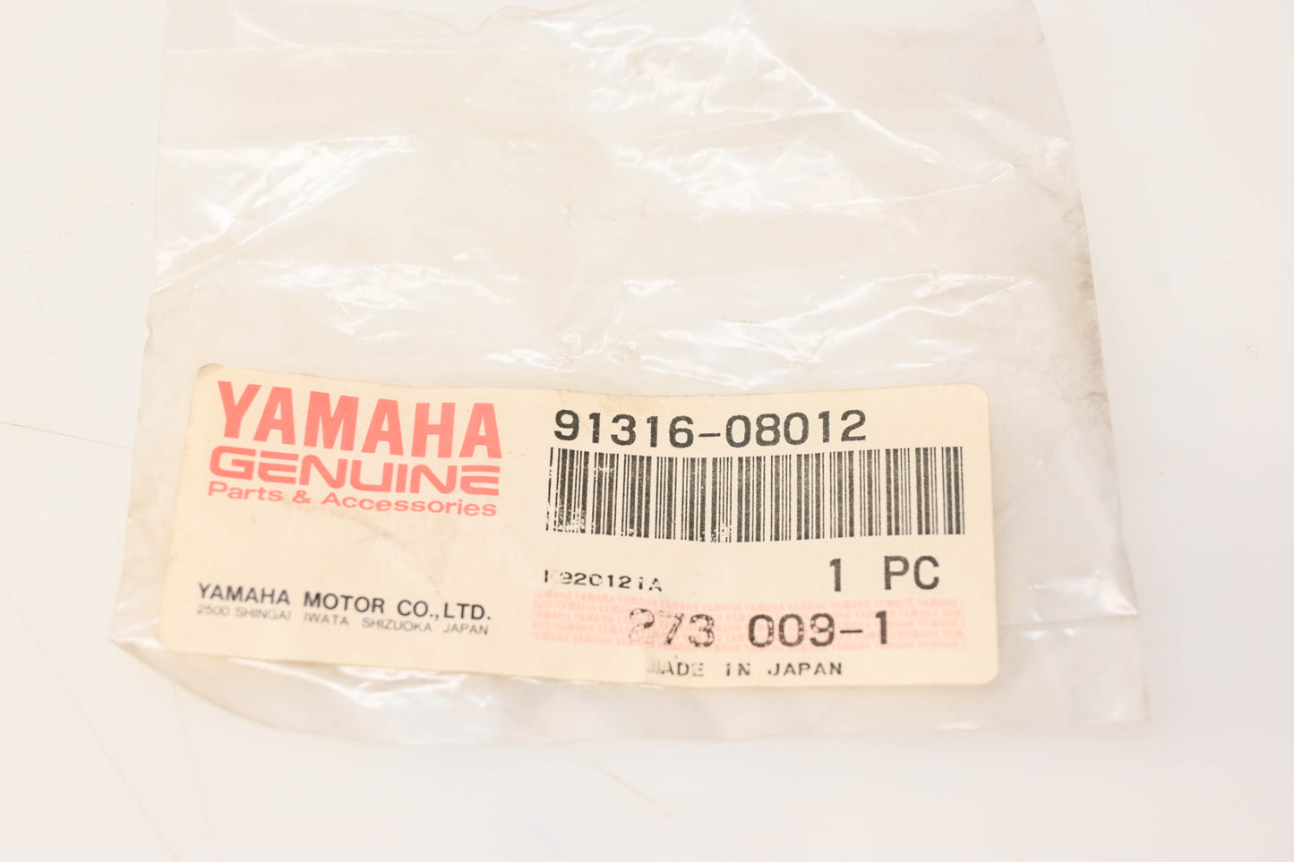 New OEM Yamaha 91316-08012-00 Socket Bolt NOS