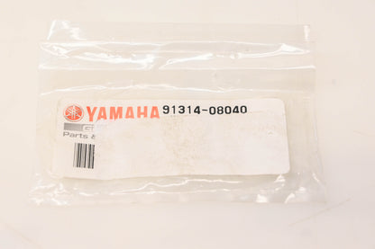 New OEM Yamaha 91314-08040-00 Bolt NOS