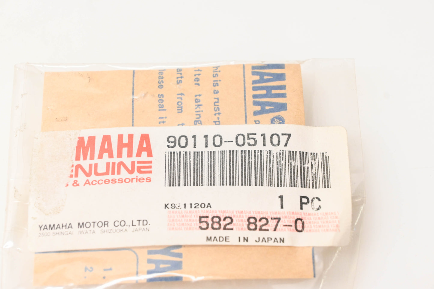 New OEM Yamaha 90110-05107-00 Socket Bolt NOS