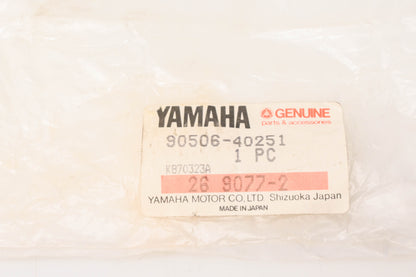 New OEM Yamaha 90506-40251-00 Tension Spring NOS