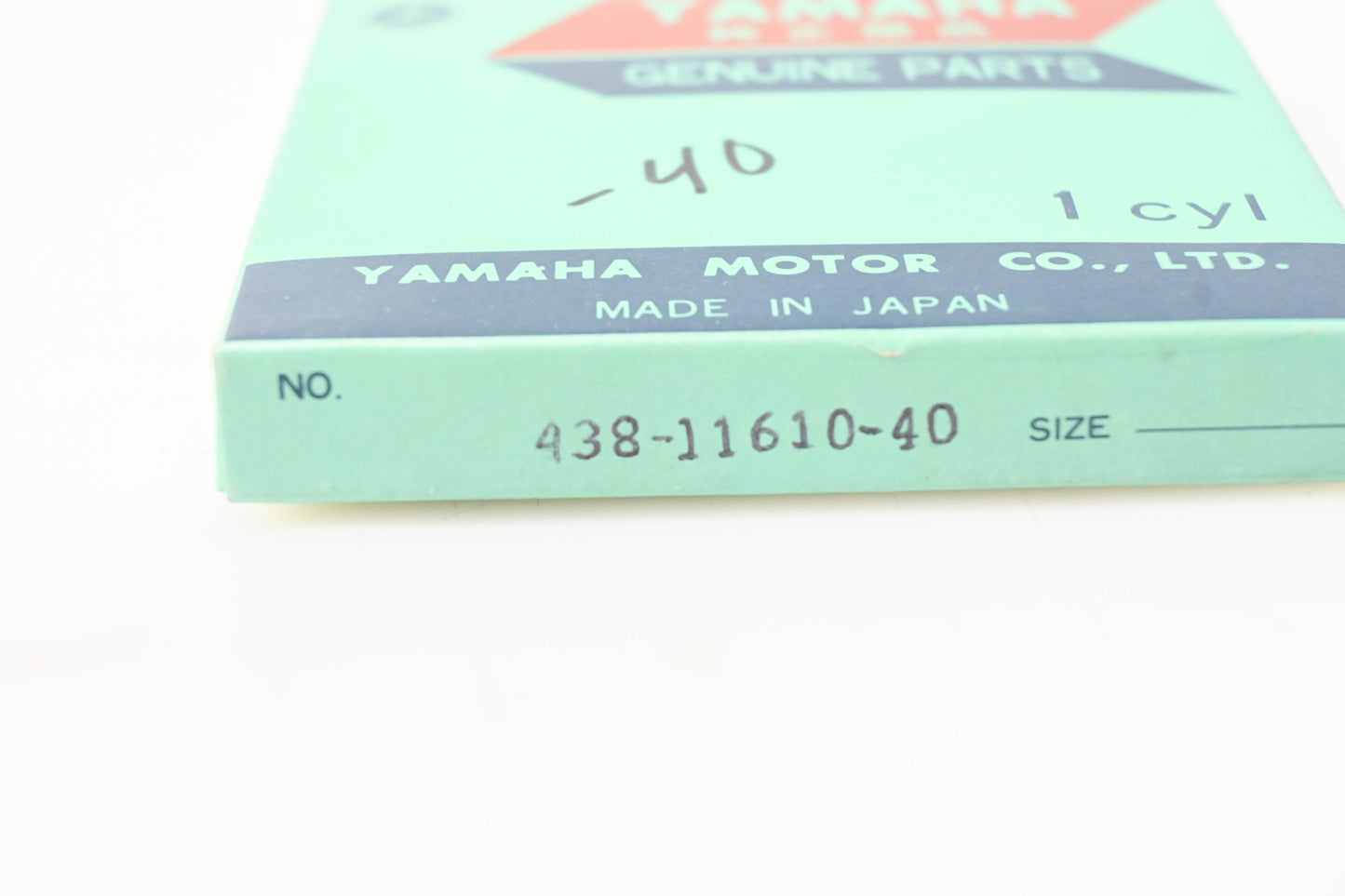 New OEM Yamaha 438-11610-40-00 Piston Ring Kit NOS