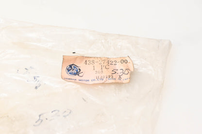 New OEM Yamaha 438-27422-00-00 Right Foot Rest Bracket NOS