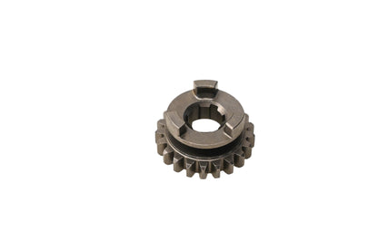 New OEM Yamaha 353-17131-10-00 3rd Pinion Gear NOS