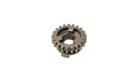 New OEM Yamaha 353-17131-10-00 3rd Pinion Gear NOS