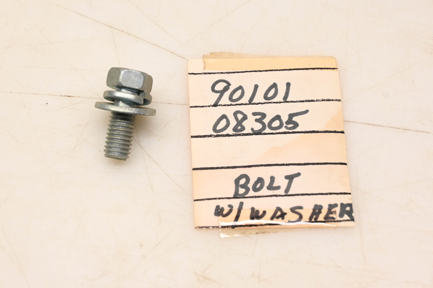 New OEM Yamaha 90101-08305-00 Bolt With Washer NOS