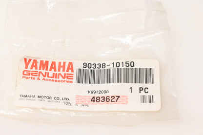 New OEM Yamaha 90338-10150-00 Plug NOS