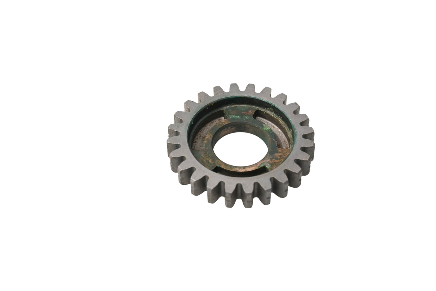 New OEM Yamaha 3R4-17231-01-00 3rd wheel Gear NOS
