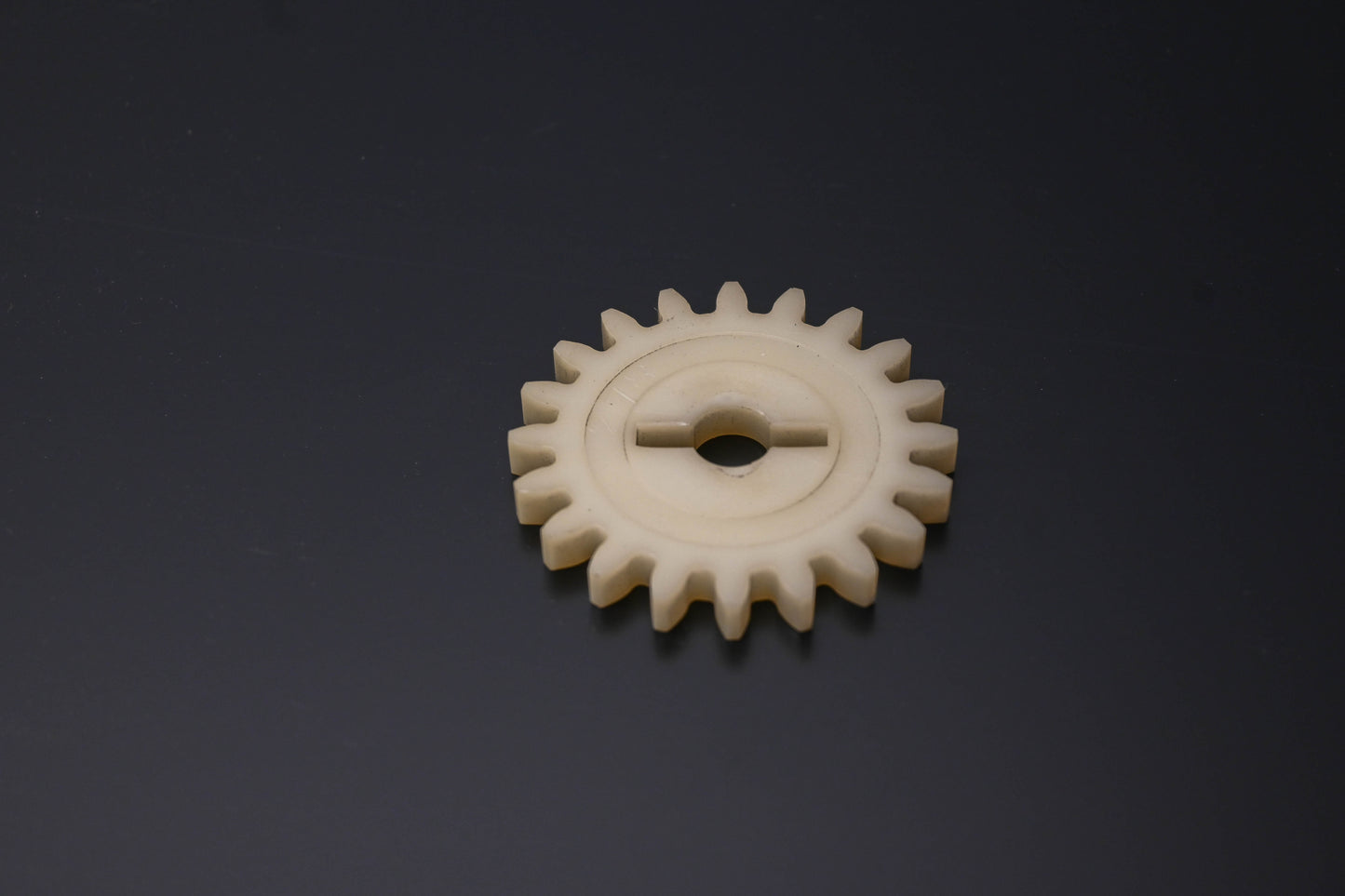New OEM Yamaha 278-17851-00-00 Tachometer Primary Drive Gear NOS