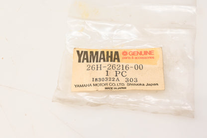 New OEM Yamaha 26H-26216-00-00 Handle Bar Cap NOS