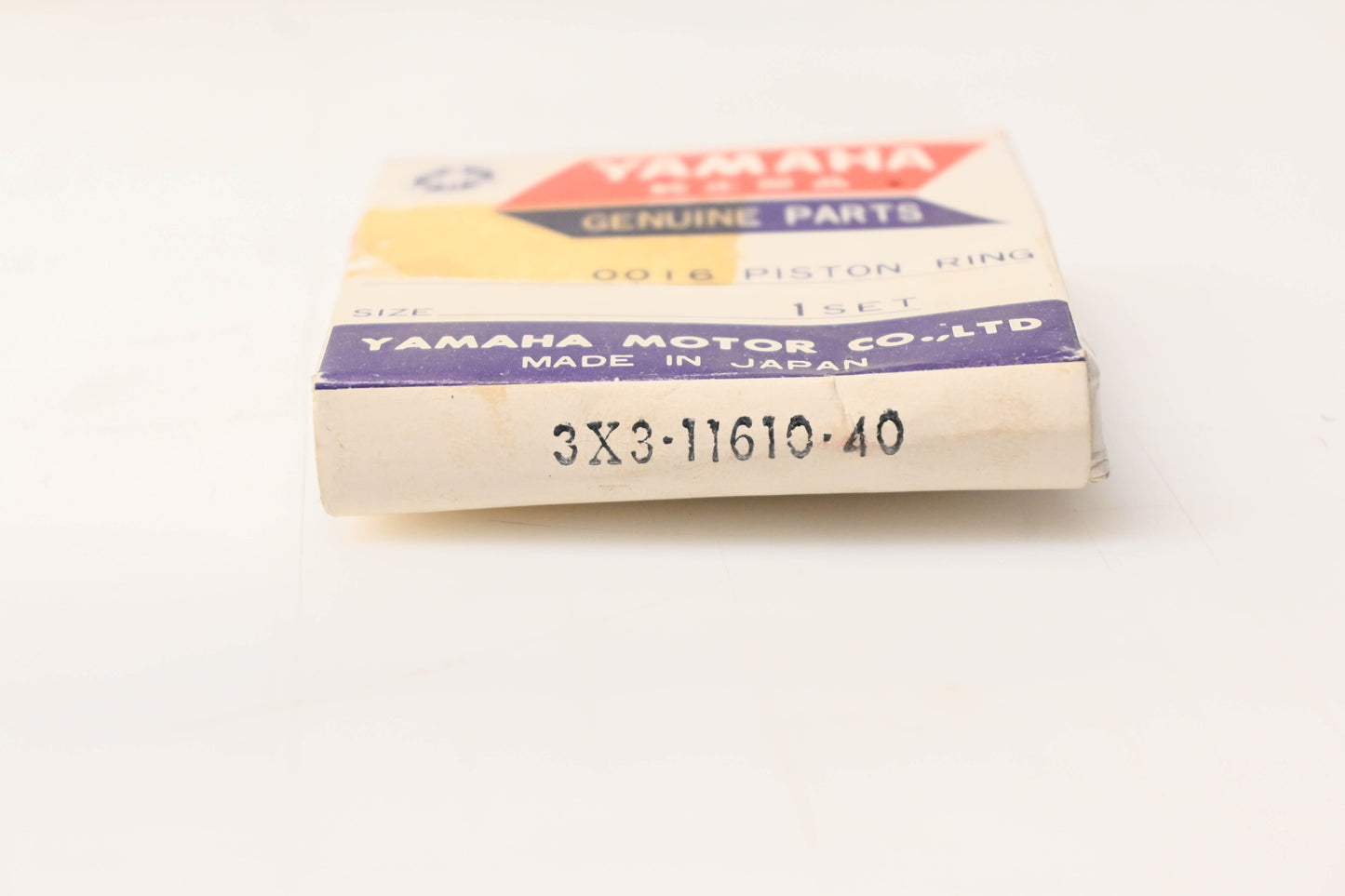 New OEM Yamaha 3X3-11610-40-00 Piston Ring Kit NOS