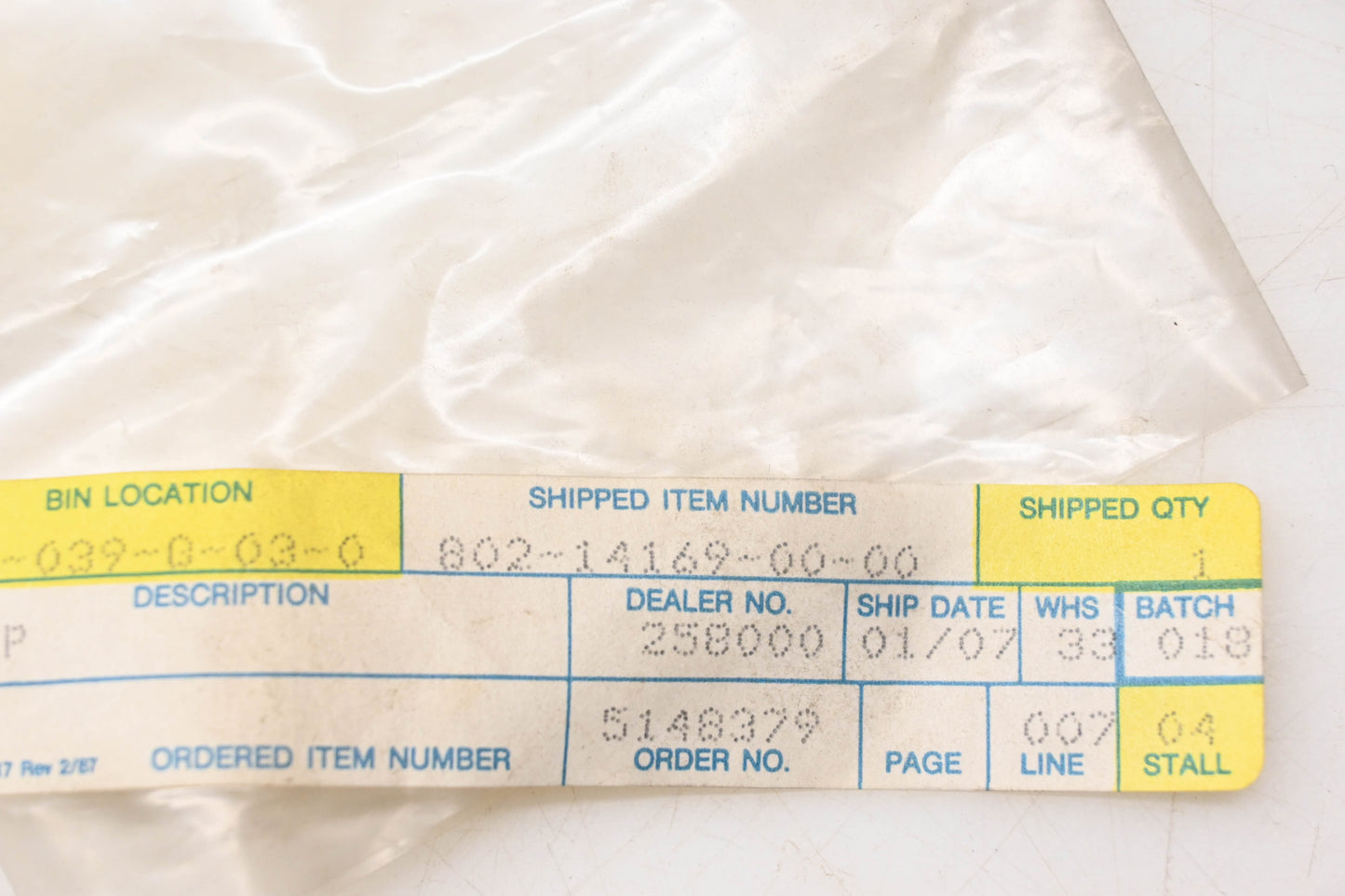 New OEM Yamaha 802-14169-00-00 Cap NOS