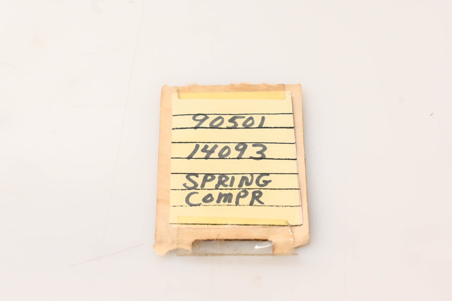 New OEM Yamaha 90501-14093-00 Compression Spring NOS