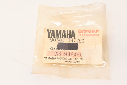 New OEM Yamaha 90501-147A6-00 Compression Springs Qty 2 NOS