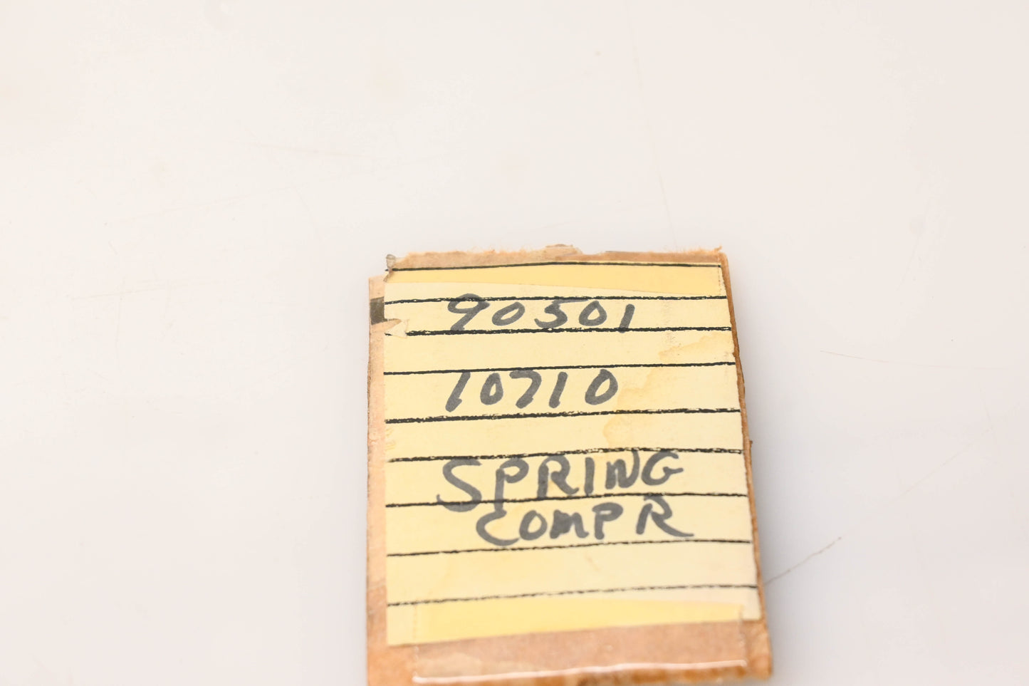 New OEM Yamaha 90501-10710-00 Compression Spring NOS