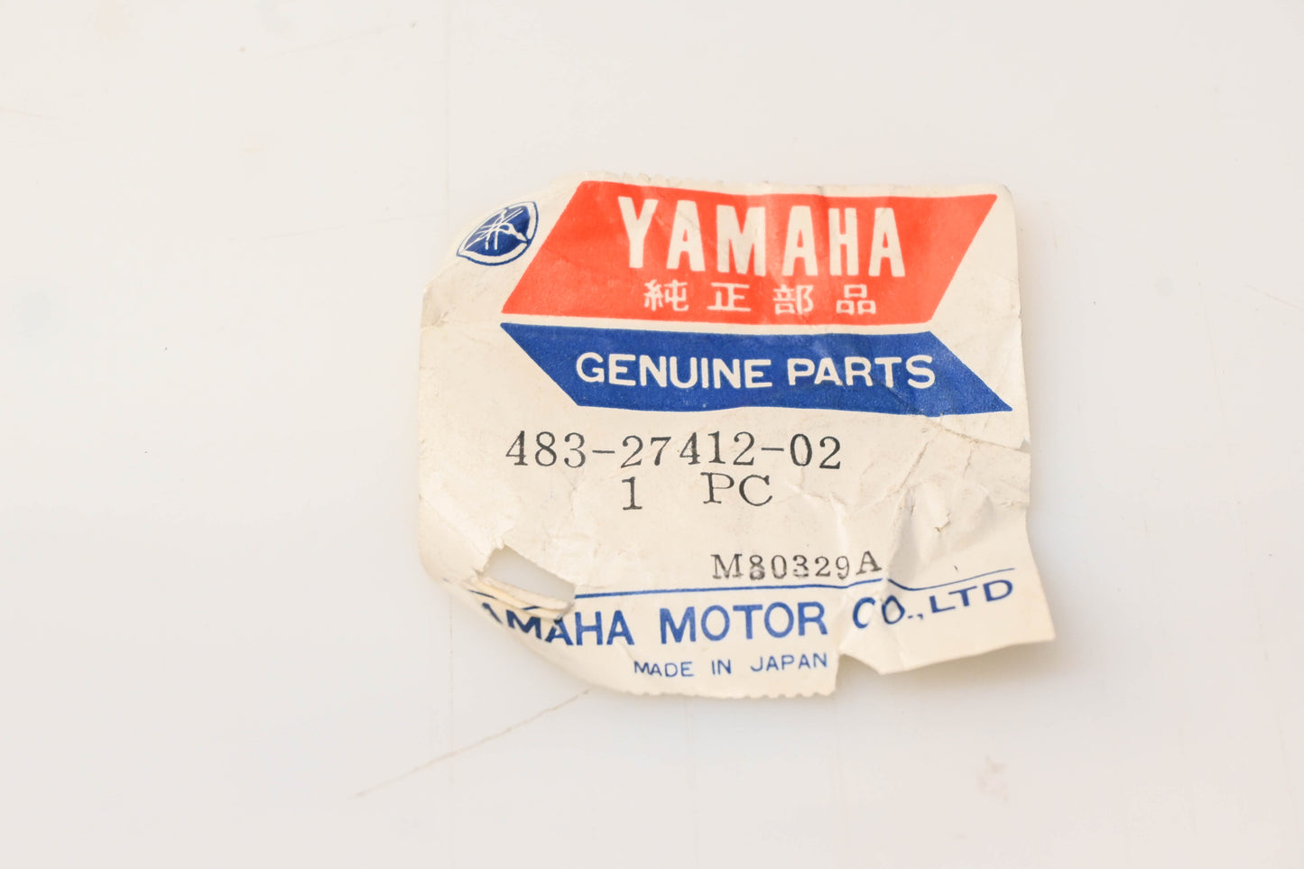 New OEM Yamaha 483-27412-02-00 Foot Rest NOS
