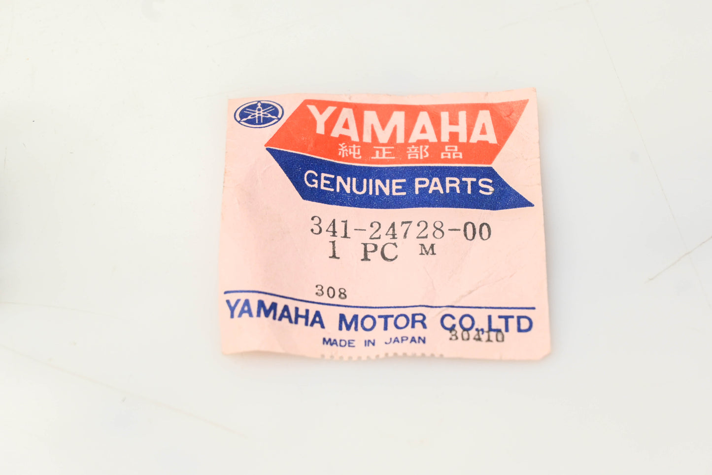 New OEM Yamaha 341-24728-00-00 Seat Bracket NOS