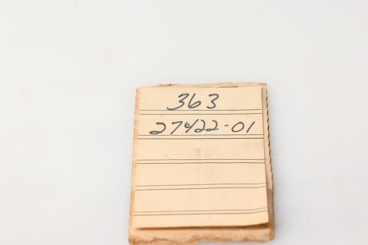 New OEM Yamaha 363-27422-01-00 Foot rest Bracket NOS