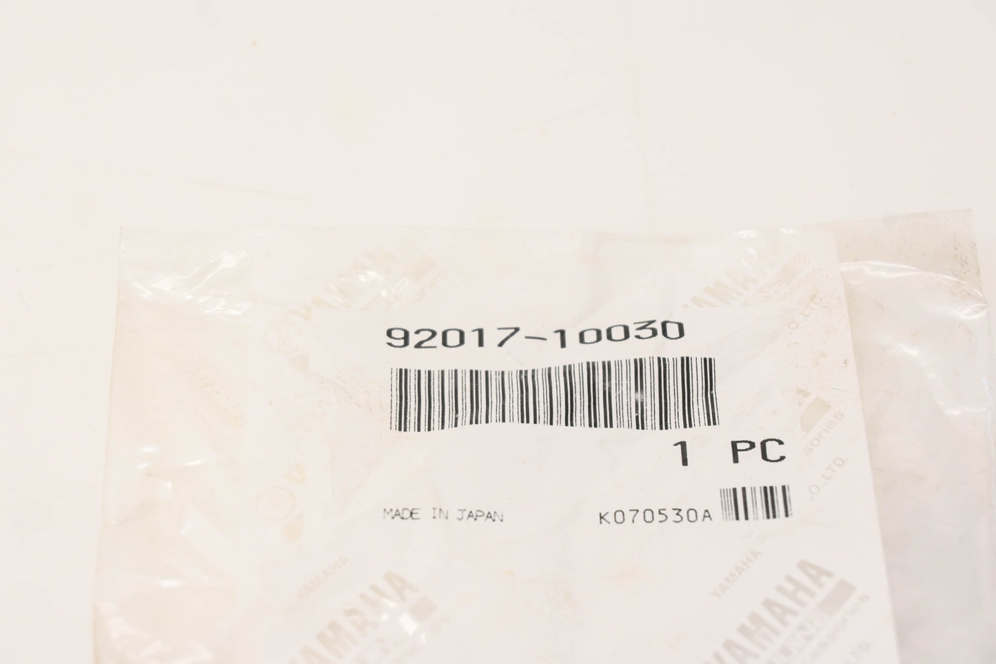 New OEM Yamaha 92017-10030-00 Button Head Bolt NOS