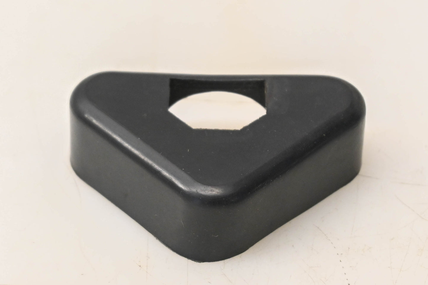 New OEM Yamaha 341-84397-61-00 Socket Cover NOS