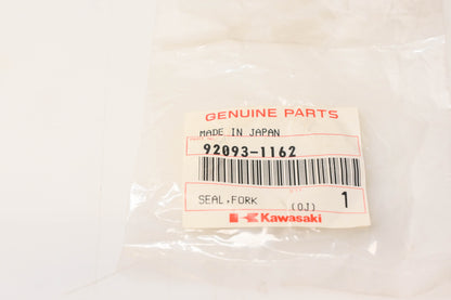 New OEM Kawasaki 92093-1162 Oil Seal NOS