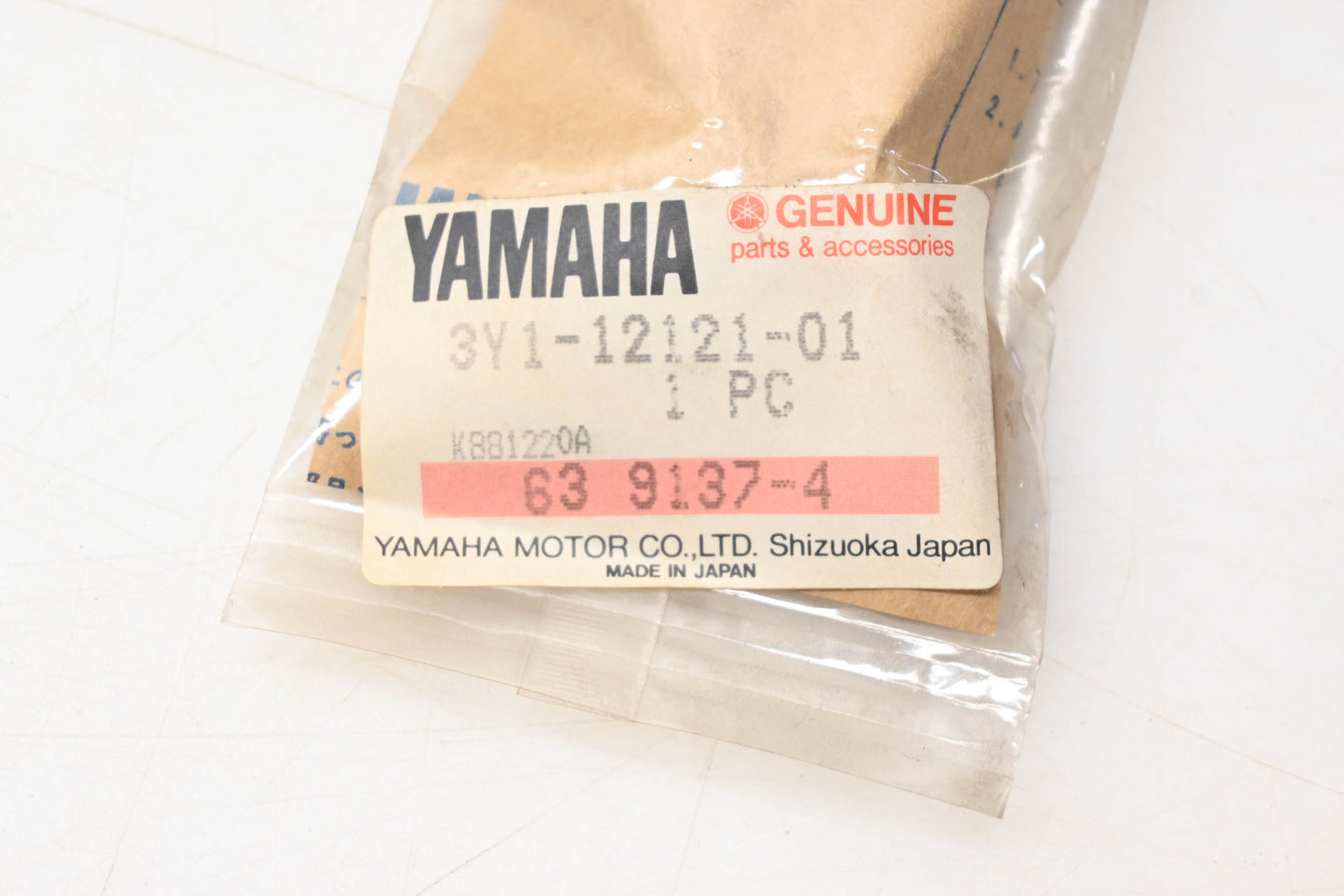 New OEM Yamaha 3Y1-12121-01-00 Exhaust Valve NOS