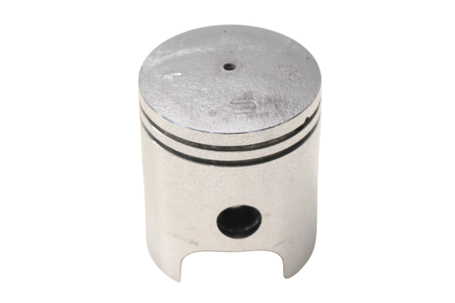 New OEM Yamaha 18U-11636-00-00 Piston 2nd O/S NOS
