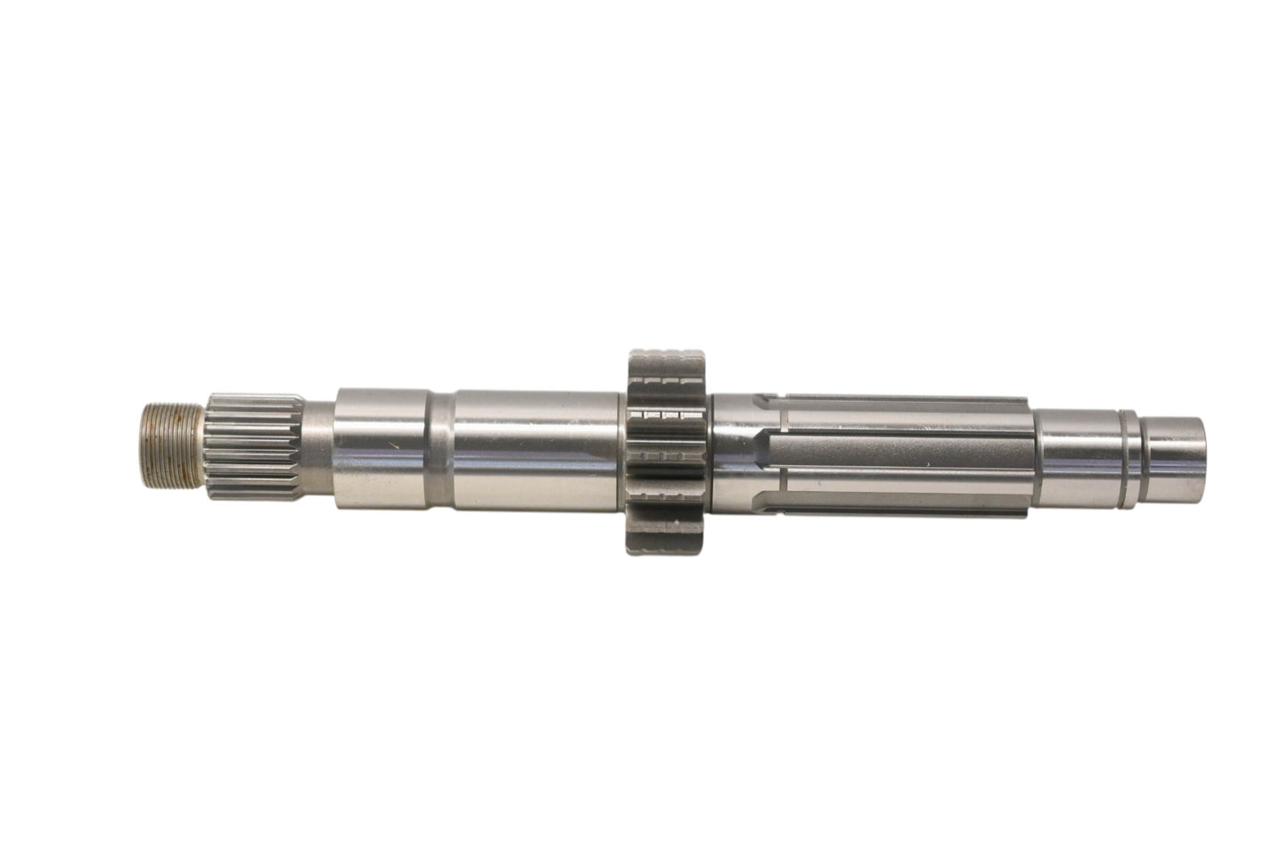 New OEM Yamaha 4WM-17411-A0-00 Main Axle Transmission Shaft NOS
