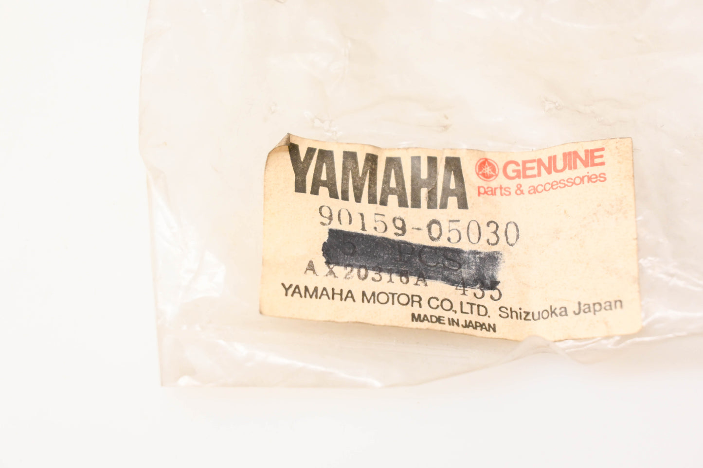 New OEM Yamaha 90159-05030-00 Screw With Washer NOS