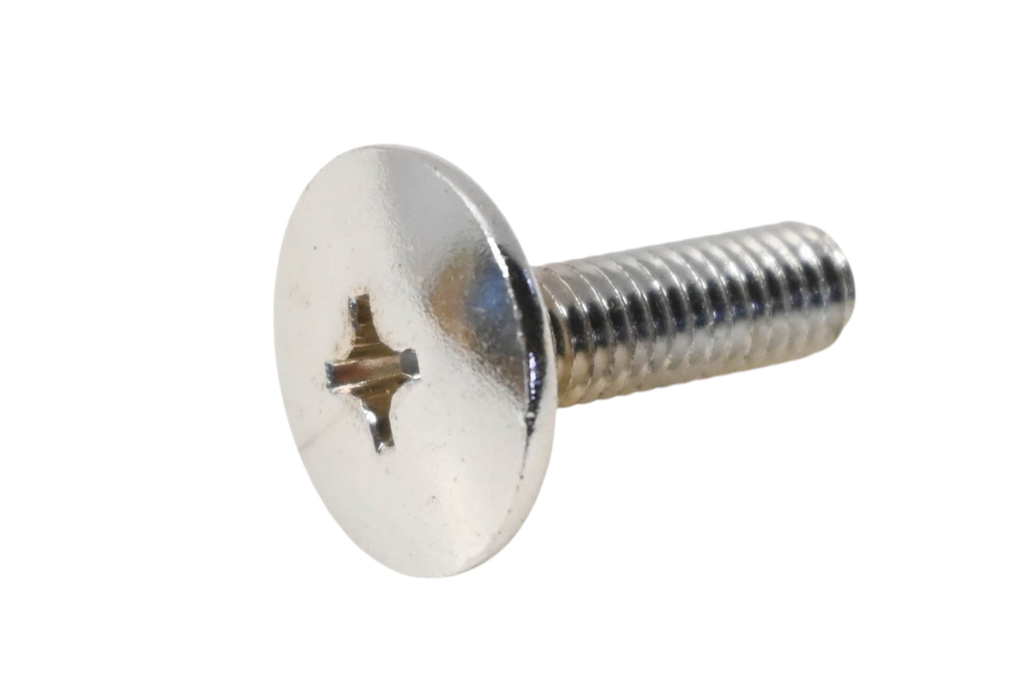 New OEM Yamaha 90150-06015-00 Round Head Screw NOS