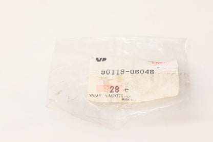 New OEM Yamaha 90119-06046-00 Bolt With Washer NOS