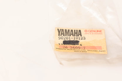 New OEM Yamaha 90201-10123-00 Plate Washer NOS