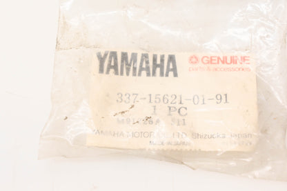 New OEM Yamaha 337-15621-01-91 Kick Crank NOS