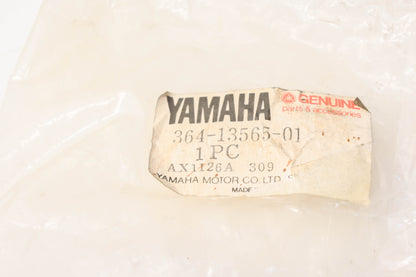 New OEM Yamaha 364-13565-01-00 Intake Manifold Boot NOS