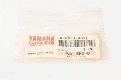 New OEM Yamaha 98906-06020-00 Binding Screw NOS