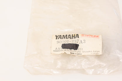New OEM Yamaha 90201-237A3-00 Plate Washer NOS