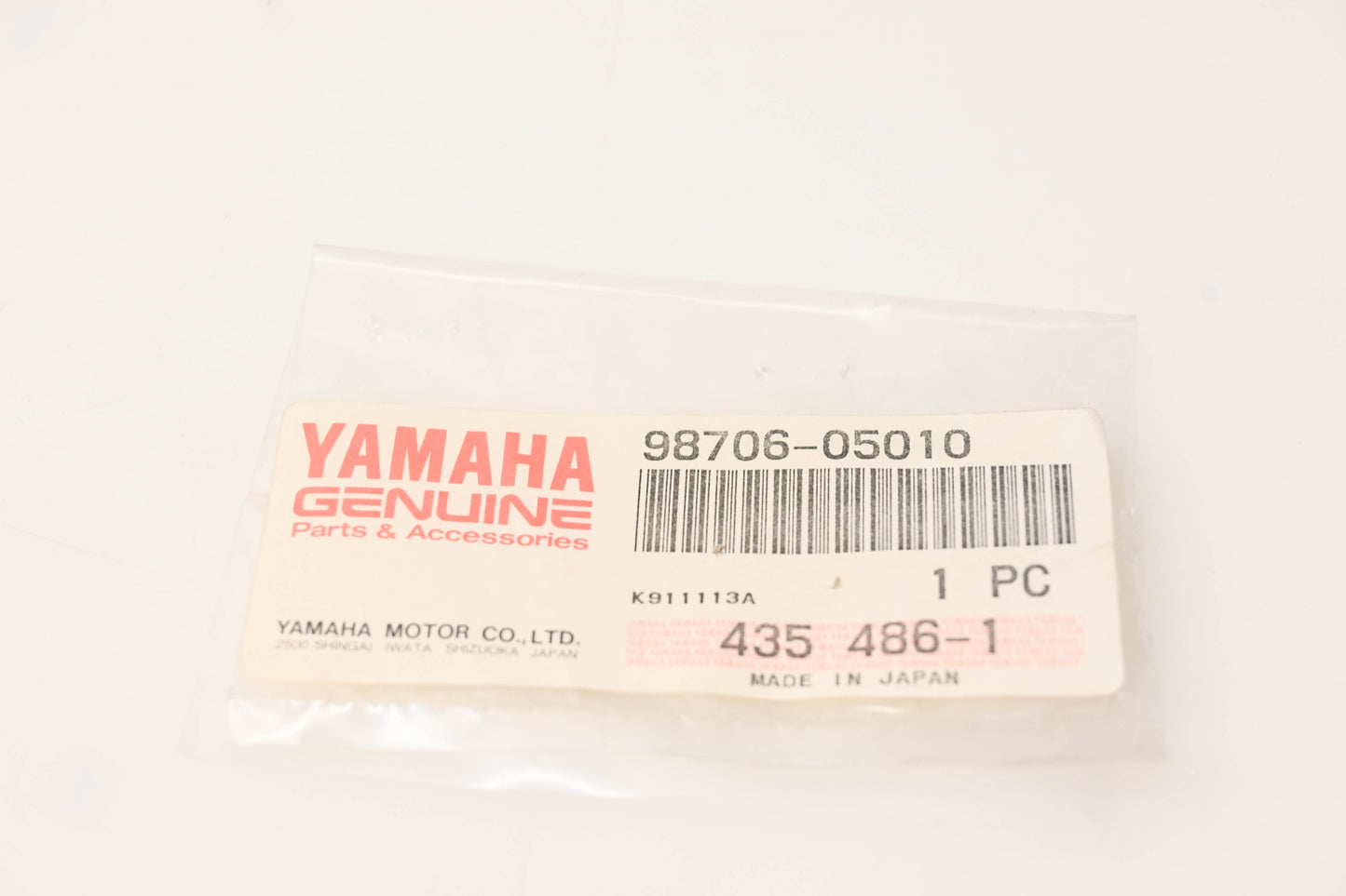 New OEM Yamaha 98706-05010-00 Flat Head Screw NOS