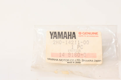 New OEM Yamaha 2H0-14211-00-00 Pilot Adjusting Screw NOS