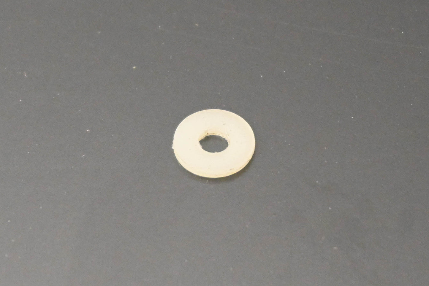 New OEM Yamaha 2H0-14227-00-00 Plastic Washer NOS