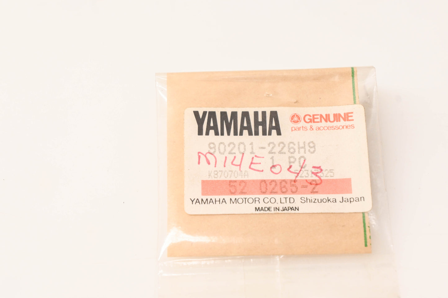 New OEM Yamaha 90201-226H9-00 Plate Washer NOS