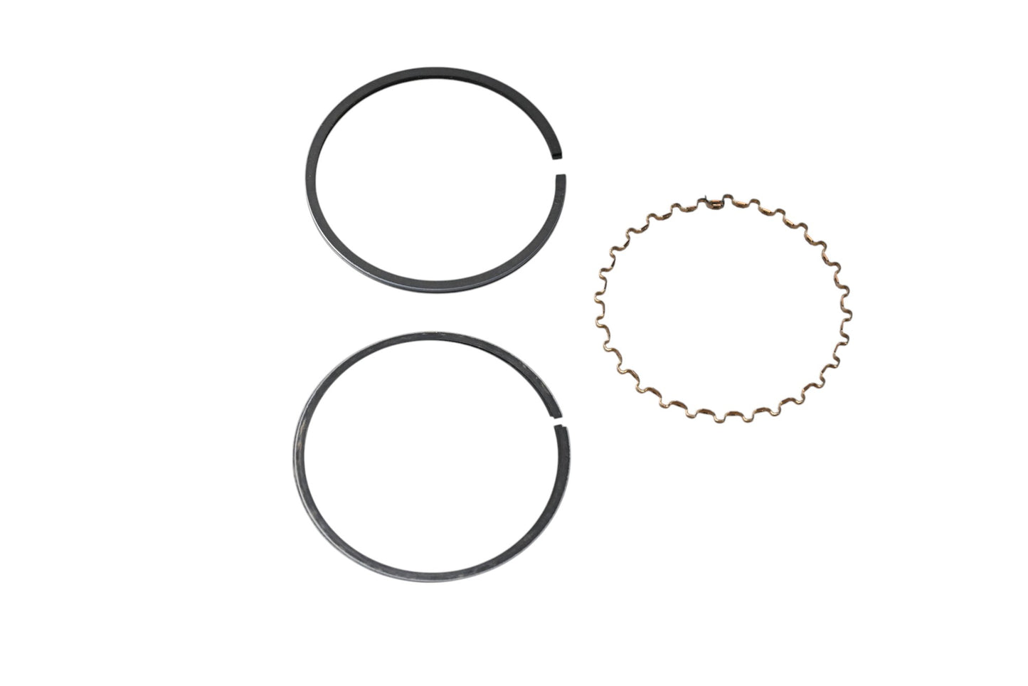 New OEM Yamaha 2F1-11610-30-00 Piston Ring Set NOS