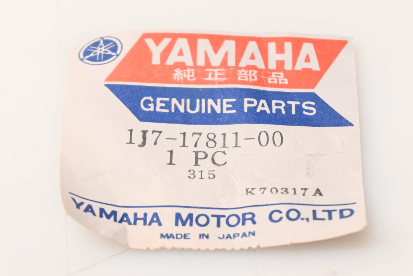 New OEM Yamaha 1J7-17811-00-00 Tachometer Gear Housing NOS