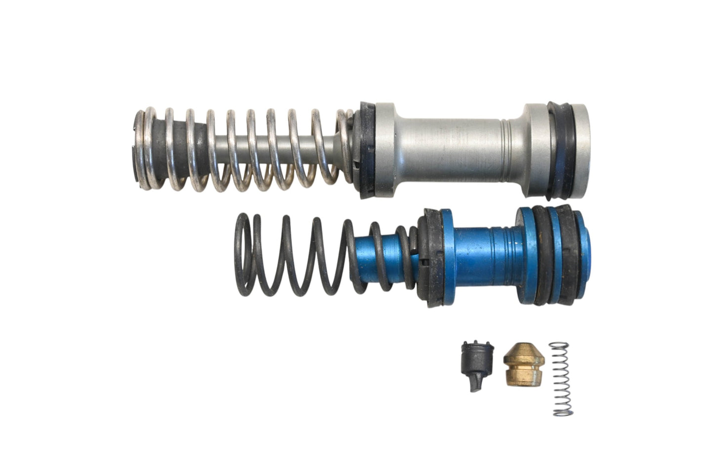 Mopar H80582, 3744447 Master Cylinder Repair Kit NOS